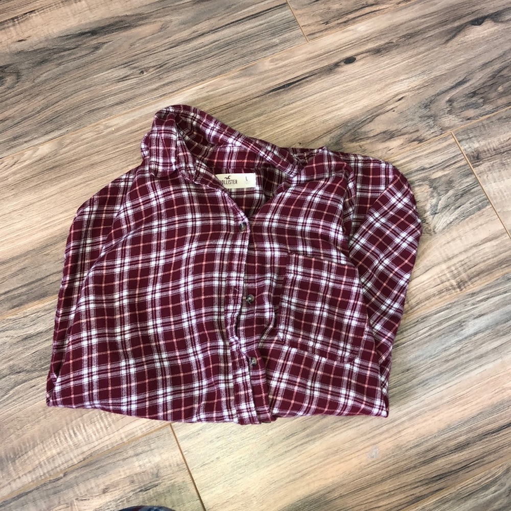 Women’s plaid shirt